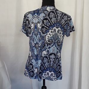 Dress Barn Tops - Blue Short Sleeve Scoop Neck Blouse Dress Barn Tops - Blue Short Sleeve Scoop Neck Blouse